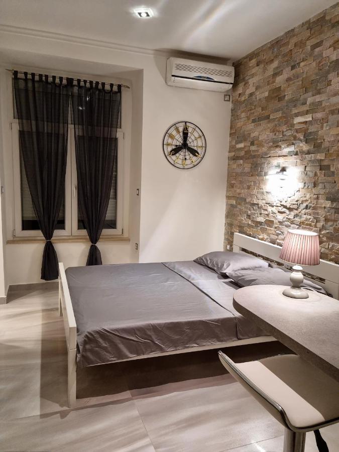 Apartment Amfiteatar プーラ エクステリア 写真
